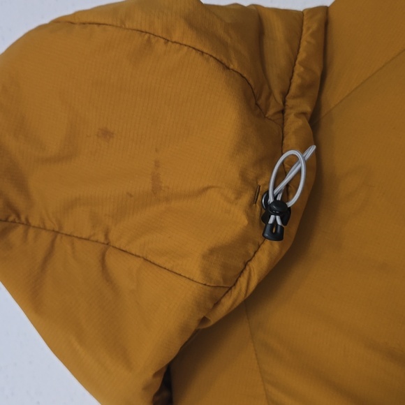 Arc'teryx Men's Atom Hooded Jacket In Yukon - Picture 14 of 15